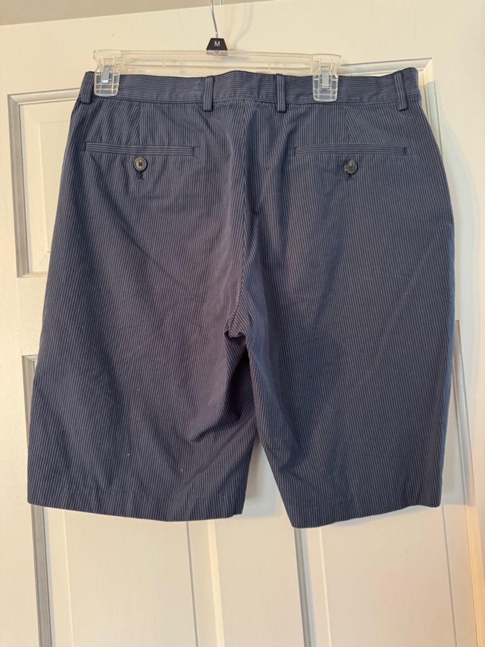 Michael Kors Navy Pinstripe Flat-Front Men's Shorts size 33 - Picture 4 of 6